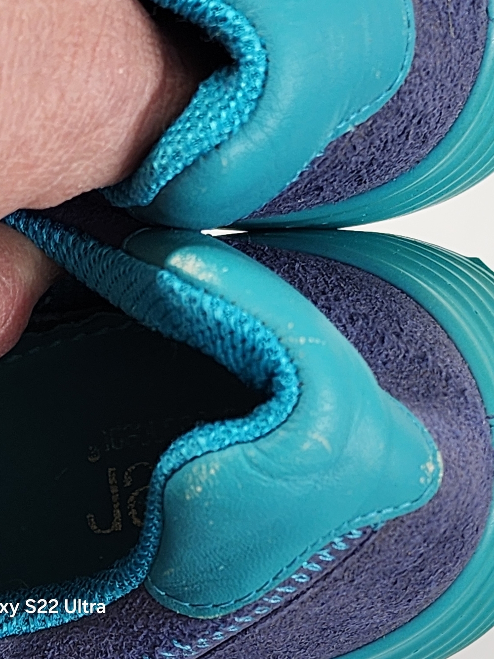 Comfortable Women's Navy and Teal Casual Sneakers - Picture 4 of 7